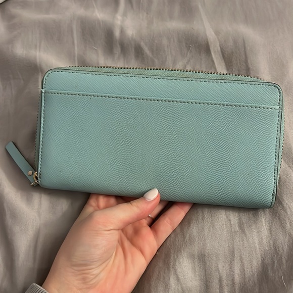 Blue Kate spade wallet - Picture 4 of 4